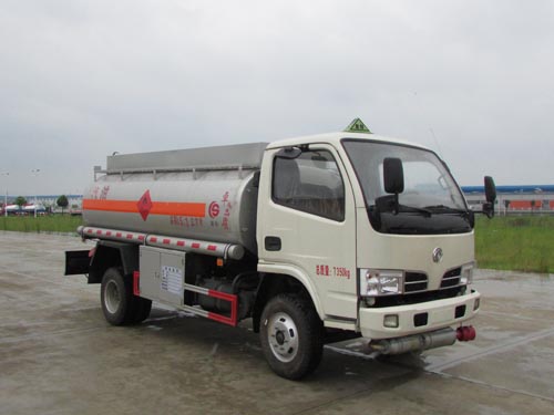油罐車(chē)圖片 油罐車(chē)圖片