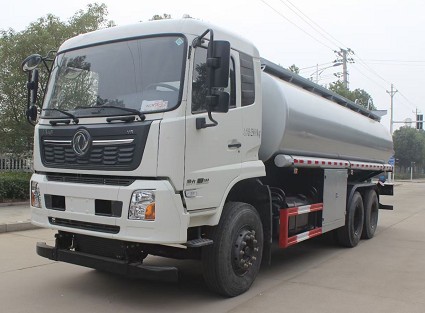 國(guó)六東風(fēng)天錦小三軸供液車(chē)圖片 國(guó)六東風(fēng)天錦小三軸供液車(chē)圖片