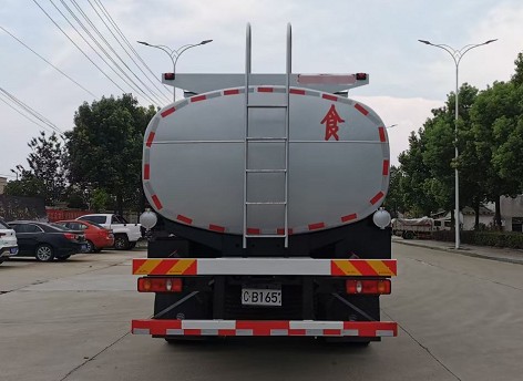 國六東風暢行小三軸食用油運輸車圖片 國六東風暢行小三軸食用油運輸車圖片