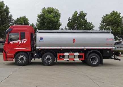 國六東風暢行小三軸食用油運輸車圖片 國六東風暢行小三軸食用油運輸車圖片